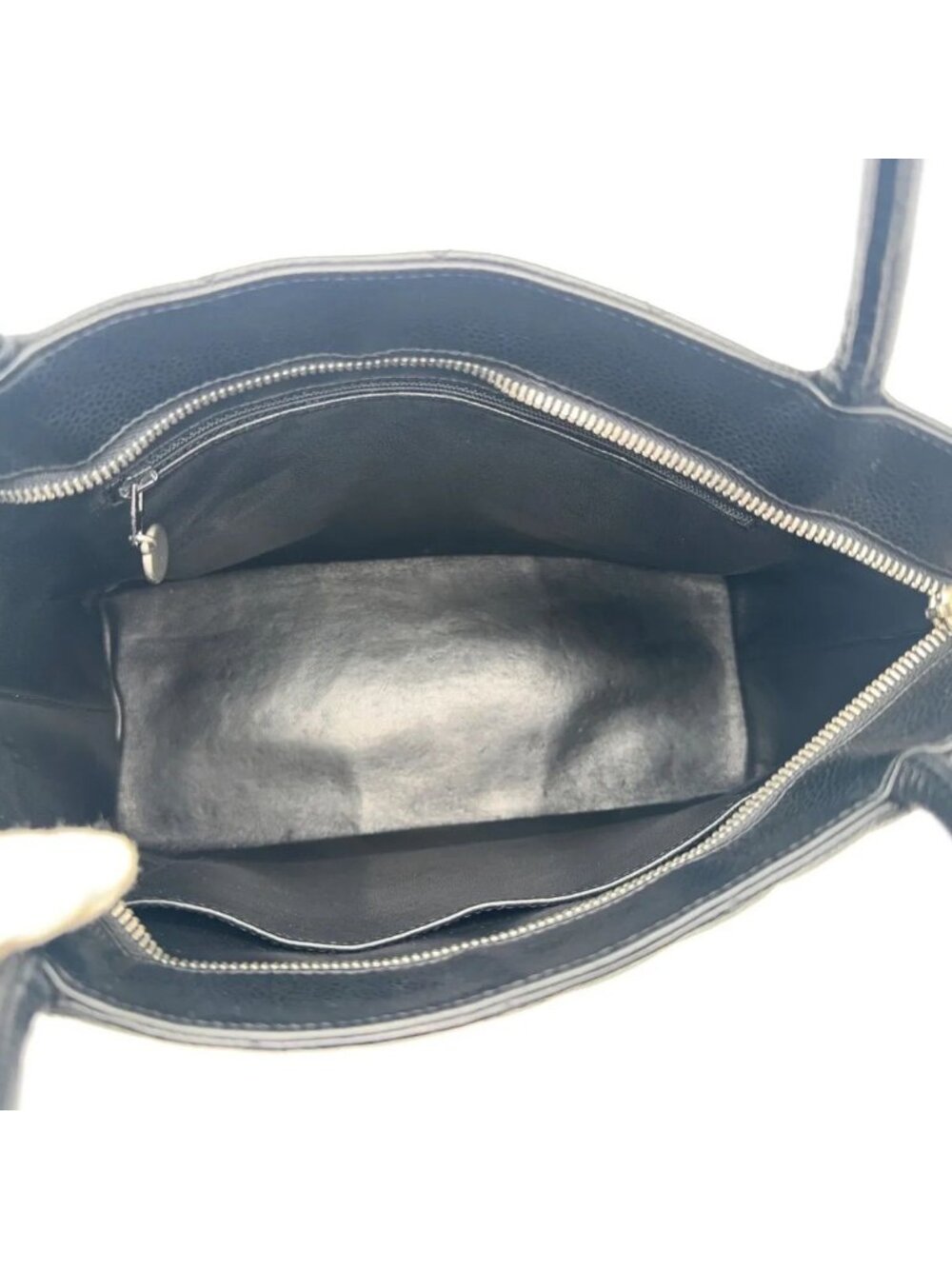 Chanel Tote Medallion CC Logo Silver Caviar Leather Quilted Black - Picture 10 of 15